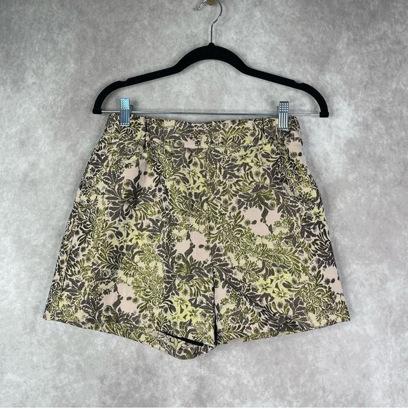 Free People Shine Like A Shorty Jacquard Brocade Shorts In Gold Size XS - Picture 2 of 7